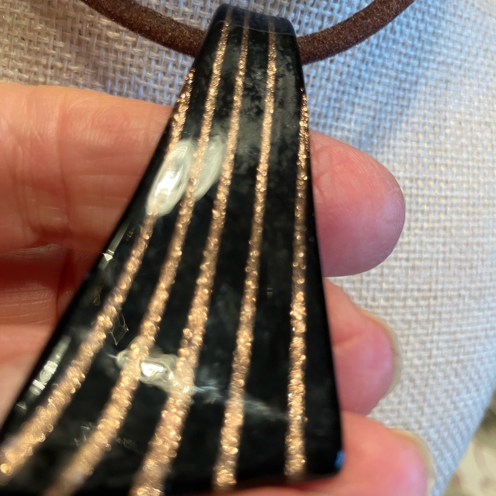 DICHROIC ART Glass Pendant with Glitter stripes on velvet cord - Picture 5 of 7